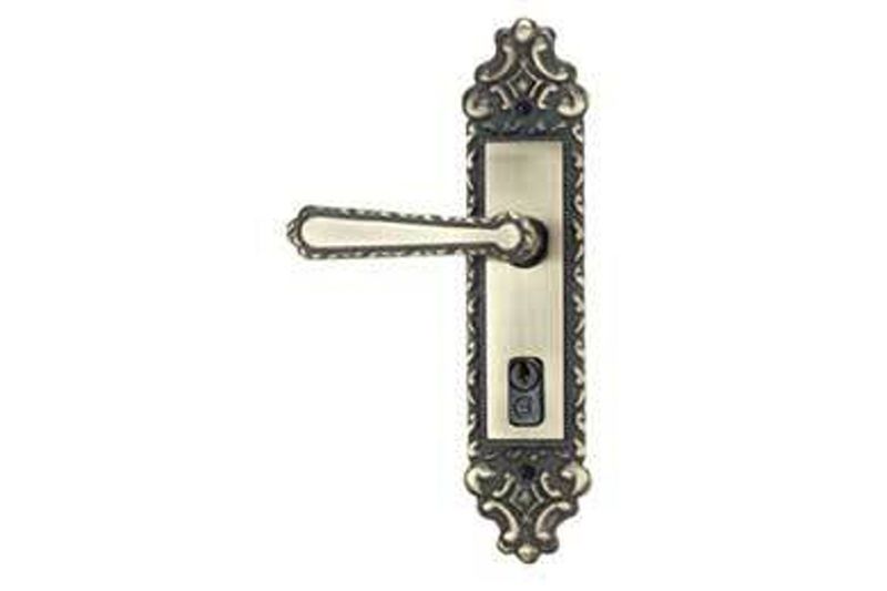 FECHADURA-SOPRANO-VENEZA-0731-34-40X53-E17-EXTERNA-COLONIAL-RETA