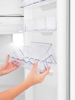 GELADEIRA---REFRIGERADOR-ELECTROLUX-RE31-240-LITROS-BRANCO-110V