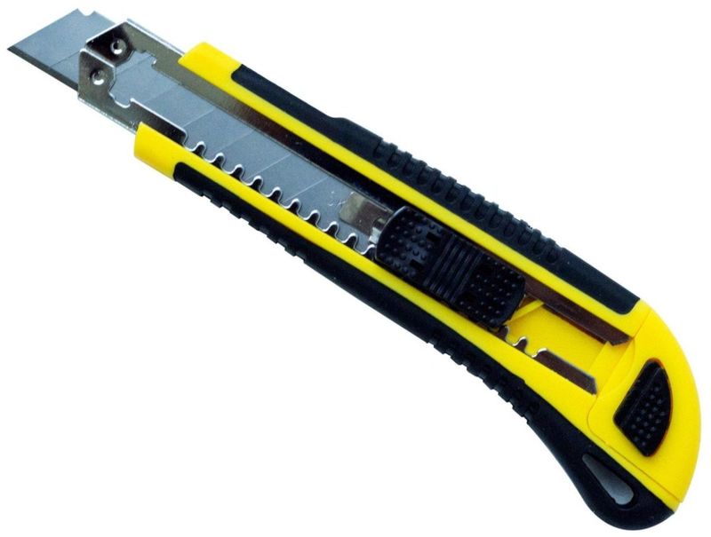 Estilete-Profissional-Paraboni-18mm-Com-5-Laminas