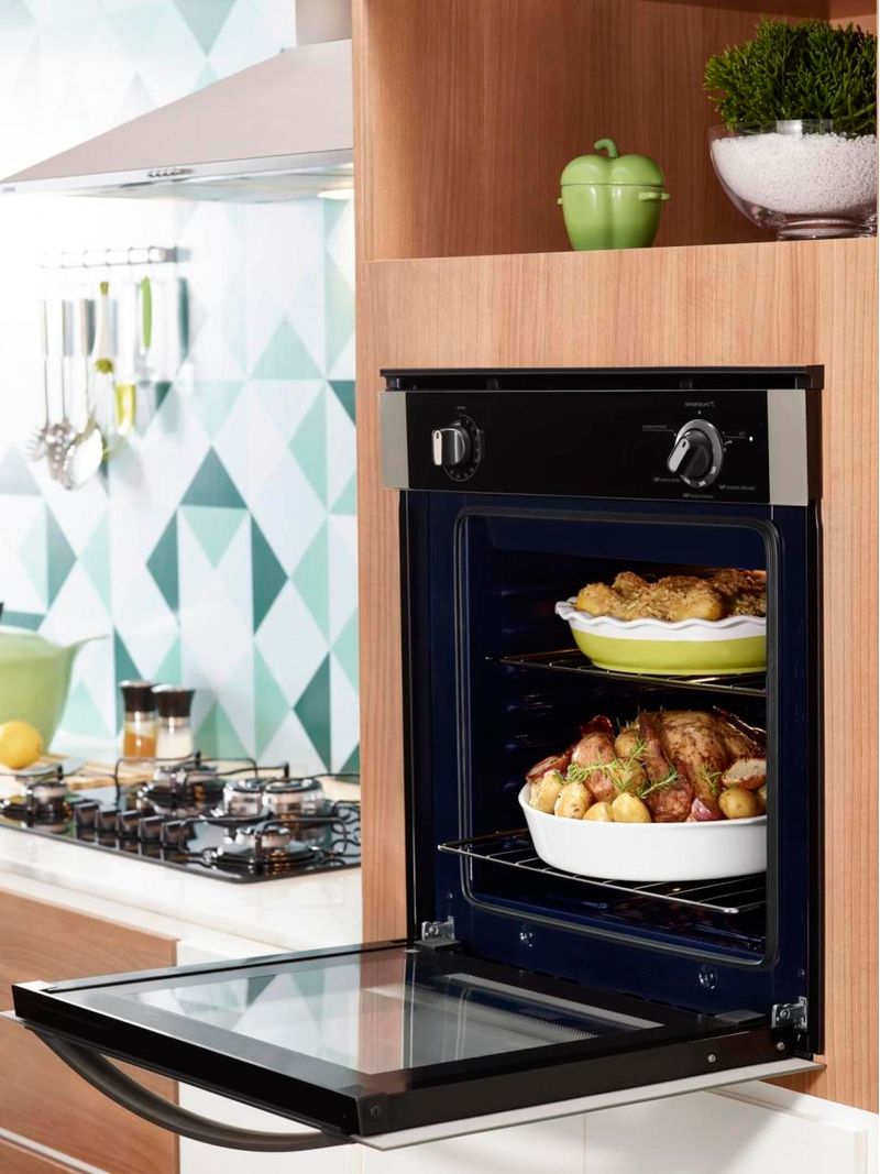 FORNO-A-GAS-CONSUL-DE-EMBUTIR-COA84BR-78-LITROS-INOX-220V