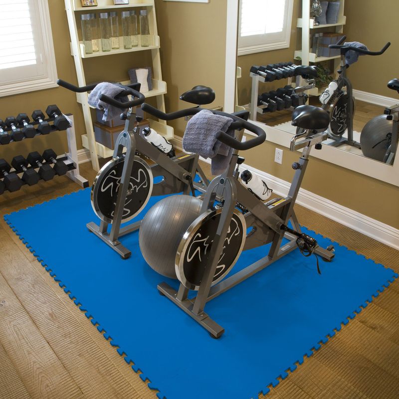 TATAME-EMBORRACHADO-FITNESS-EM-EVA-EVAMAX-AZUL-4-PECAS---BORDA-110M2-MONTADO