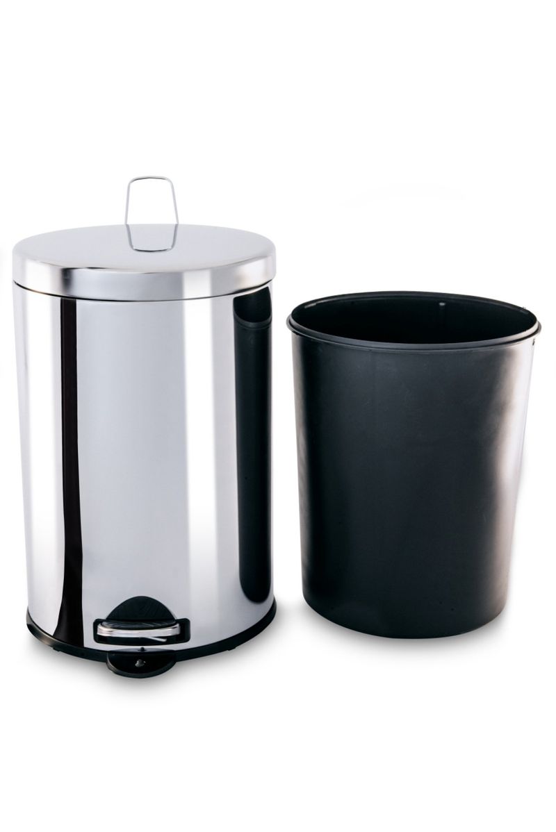 LIXEIRA-INOX-BRINOX-3040-204-COM-PEDAL-E-BALDE-20L