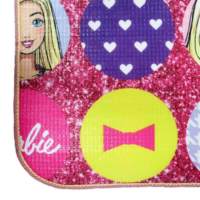 TAPETE-JOLITEX-INFANTIL-RECREIO-MATTEL-BARBIE-120X180M