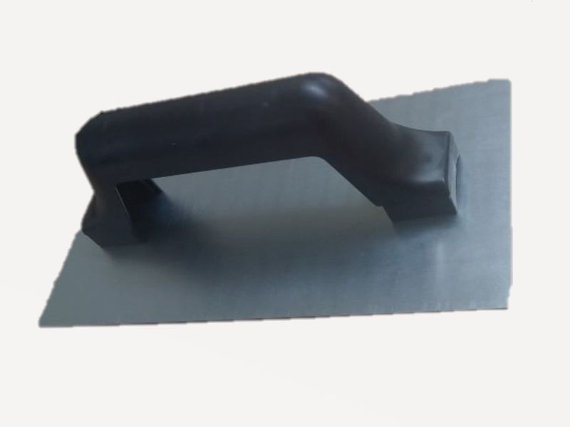 DESEMPENADEIRA-MOMFORT-ACO-CABO-PLASTICO-LISA-12X24CM