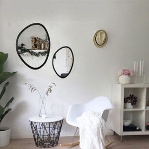 Espelho Decorativo Orgânico Preto 58x70cm