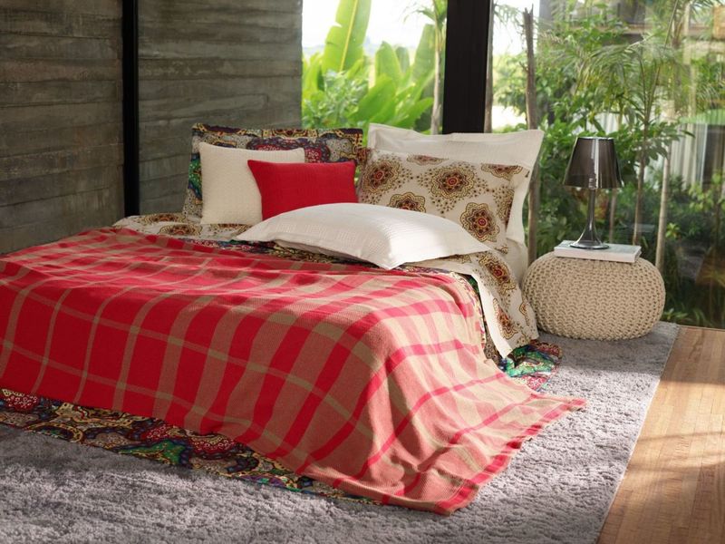 MANTA-PARA-SOFA-VENTURA-DEGRADE-CASAL-GUARATINGUETA-VERMELHO-205X230CM