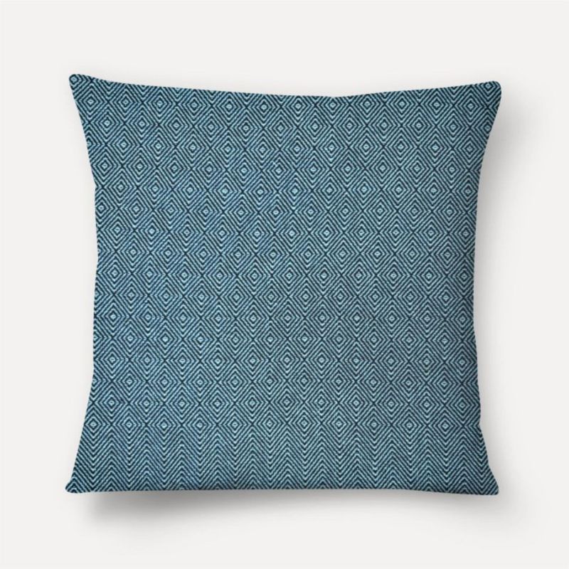 ALMOFADA-CAROL-GUARATINGUETA-AZUL-45X45CM