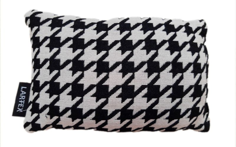 PESO-DE-PORTA-LARTEX-PIED-POULE-PRETO-E-BRANCO-1KG