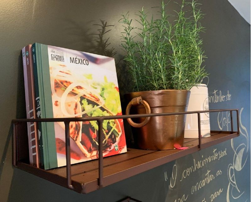PRATELEIRA-DECORATIVA-DS-HERA-ACO-PINTADO-20X60-CORTEN