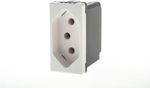 Modulo-Tomada-2-Polos-e-1-Tomada-Pial-Plus--Legrand-10A-250V-Branco