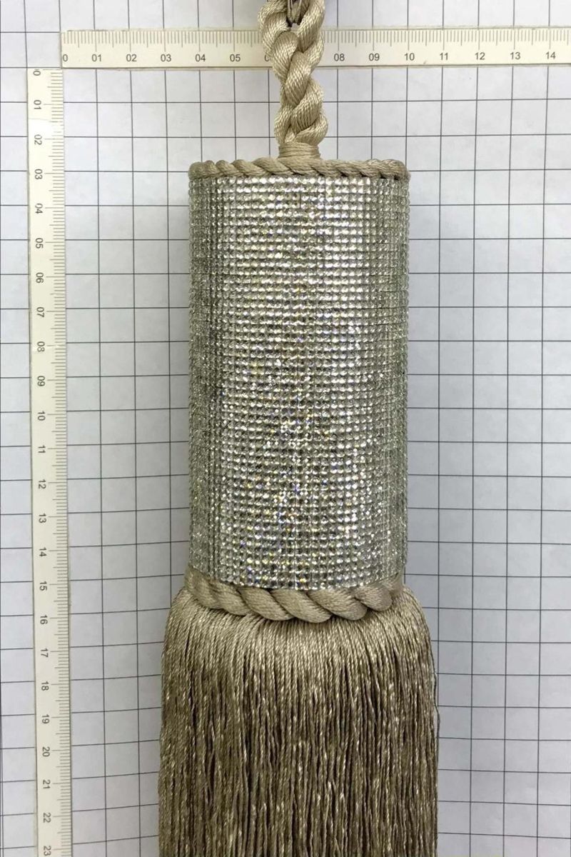 PRENDEDOR-ABRACADEIRA-DE-CORTINA-QQ-BEGE-TUBO-G-MANTA-STRASS-LUBA-ACESSORIOS-POLIESTER