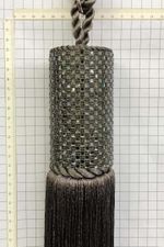 PRENDEDOR-ABRACADEIRA-DE-CORTINA-QQ-GRAFITE-TUBO-G-MANTA-STRASS-LUBA-ACESSORIOS-POLIAMIDA