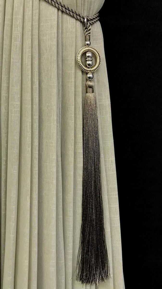 Prendedor Abraçadeira de Cortina QQ Fendi Argola Dourada Com Bolas Abs Luba Acessórios Poliamida