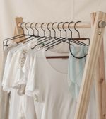 CABIDE-PARA-GUARDA-ROUPA-OIKOS-FERREIRO-PARA-LENCOL-PRETO