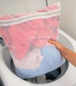 SACO-PARA-MAQUINA-DE-LAVAR-ROUPAS-OIKOS-TAMANHOS-P-M-G-KIT-COM-3-PECAS