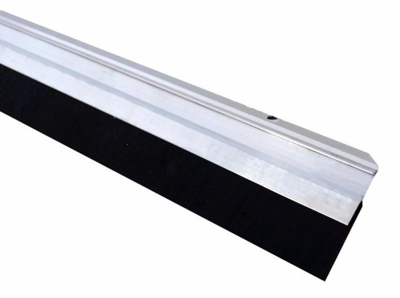 Veda-Porta-de-Aluminio-com-Borracha-80cm
