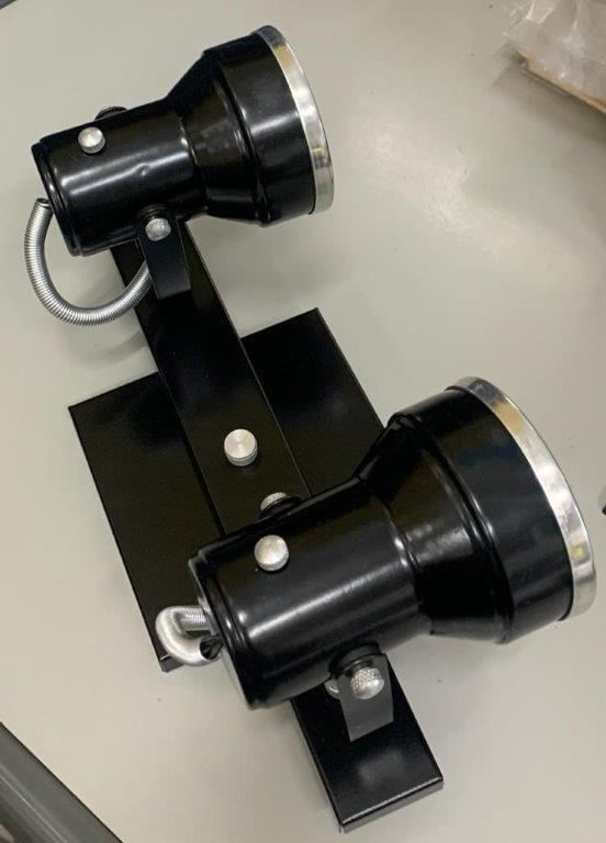 Spot de Sobrepor 2 Lâmpadas Retangular 100W Alumínio Vmc 804/2 Preto Bivolt