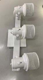 Spot de Sobrepor 3 Lâmpadas Retangular 100W Alumínio Vmc 803/3 Branco Bivolt