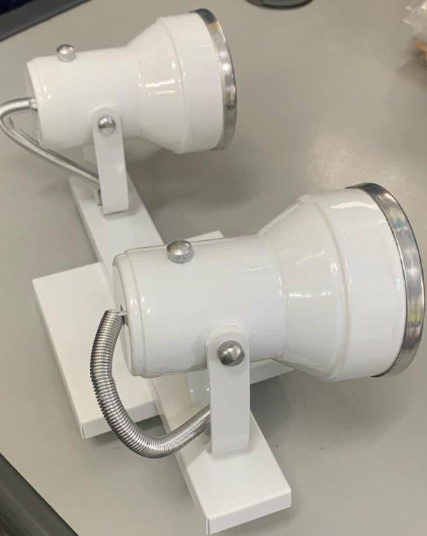 Spot-de-Sobrepor-2-Lampadas-Retangular-100W-Aluminio-Vmc-804-2-Branco-Bivolt