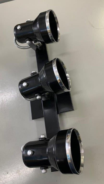 Spot de Sobrepor 3 Lâmpadas Retangular 100W Alumínio Vmc 804/3 Preto Bivolt