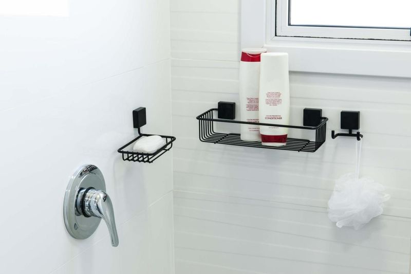 PORTA-SHAMPOO-RETO-PRETO-FUTURE-8511PT