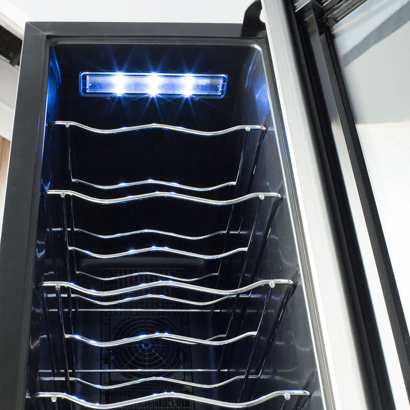 ADEGA-ELECTROLUX-PARA-8-GARRAFAS-PRETA-ACB08-BIVOLT