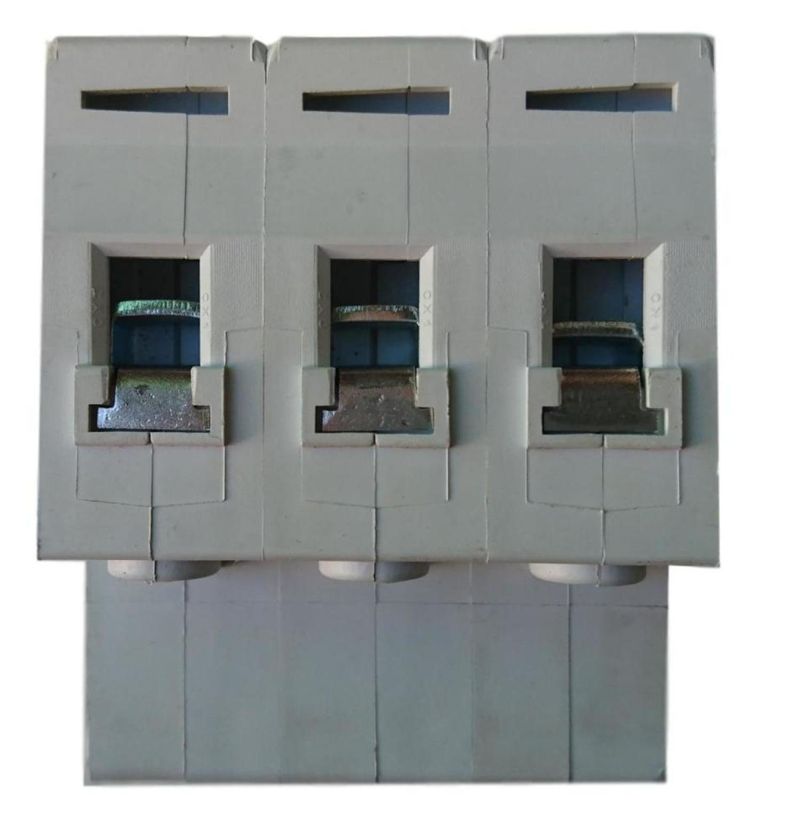DISJUNTOR-DIN-3-POLOS-TRIPOLAR-10A-CURVA-DE-DISPARO-B-SCHNEIDER