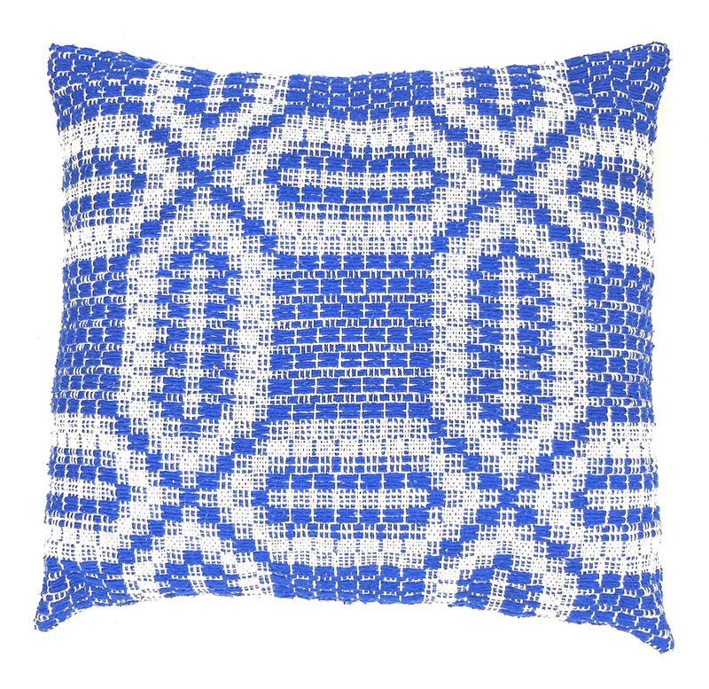Almofada-Bellissima-Guaratingueta-Royal-e-Branco-45x45cm