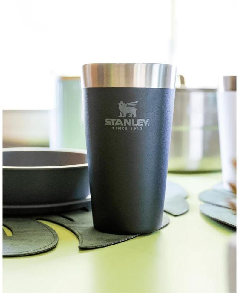 Copo-Termico-de-Cerveja-Stanley-Matte-Black---Preto-470ml