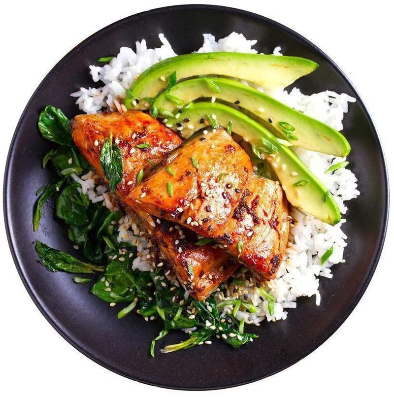 Fritadeira Elétrica / Air Fryer Electrolux Rita Lobo 4 Litros Grand Efficient EAF30 Cinza 1400W 220V