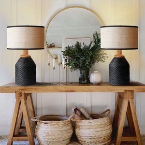 Abajur / Luminária De Mesa O'thentique Modelo Moda Com Rattan