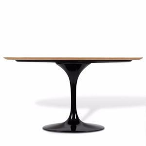 Mesa De Jantar Saarinen Oval 198x122 Cm Freijó Preto