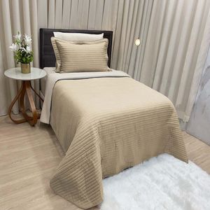 Kit Cobre Leito Colcha Celeste Solteiro 02 Peças Dupla Face Micropercal 200 Fios Prático Liso - Bege