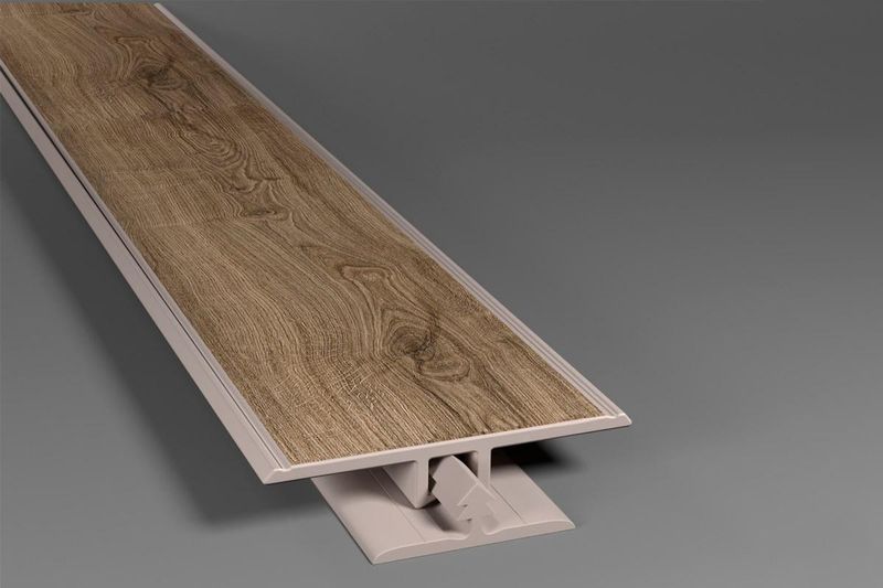 Perfil T Junta de Dilatação Para Piso Laminado Eucafloor Tecno Cor 22 1,80m